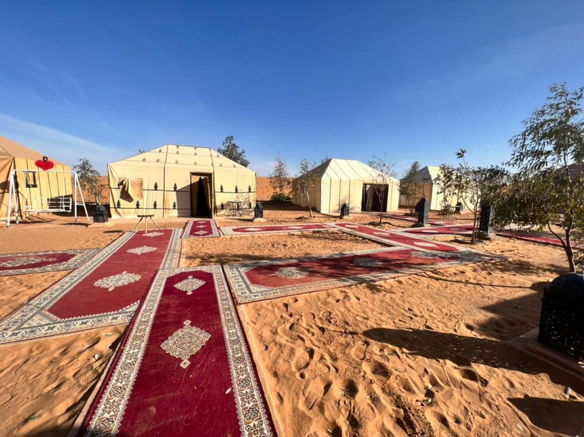 Roses Desert Camp Merzouga Exteriör bild