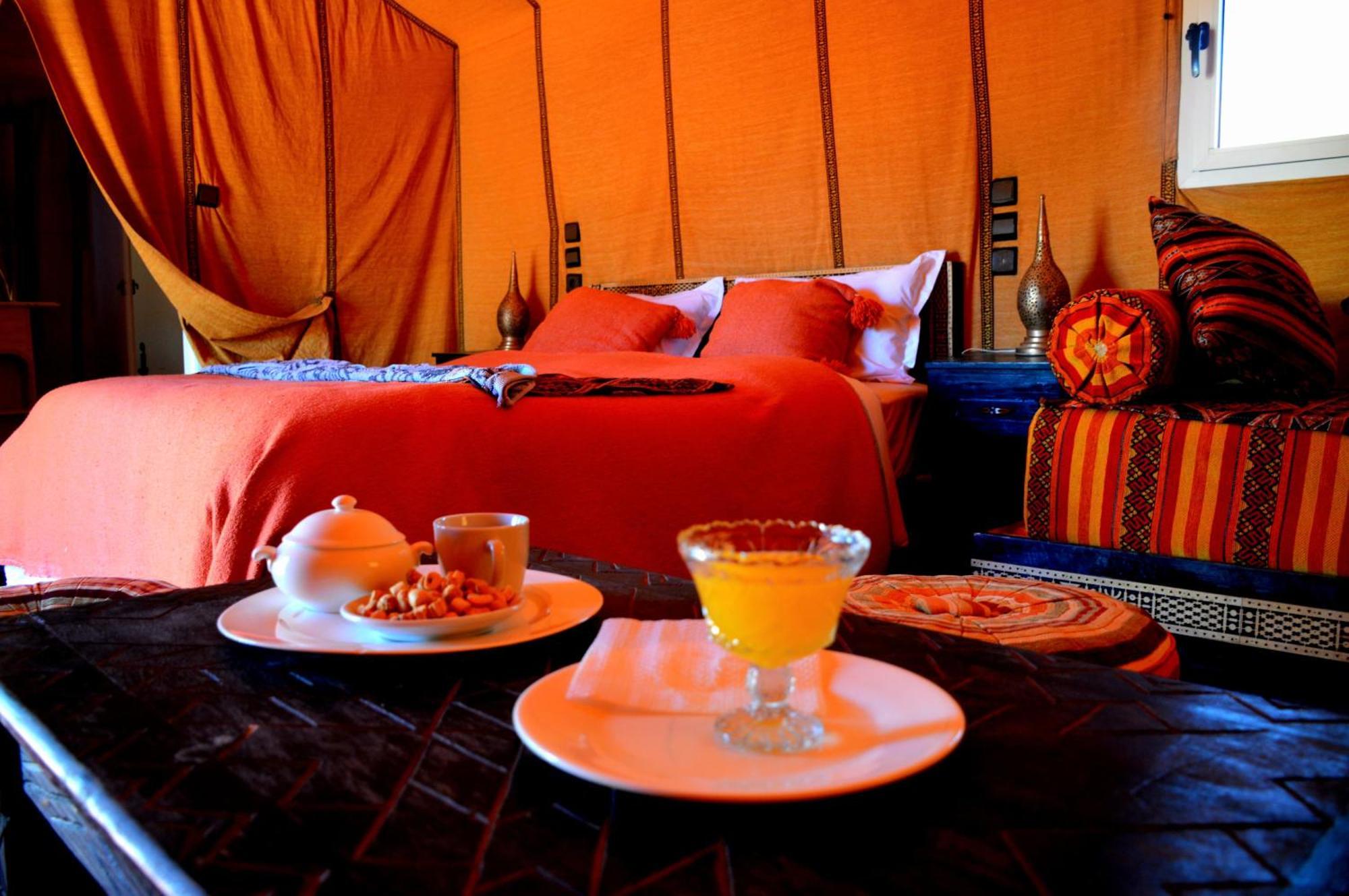 Roses Desert Camp Merzouga Exteriör bild