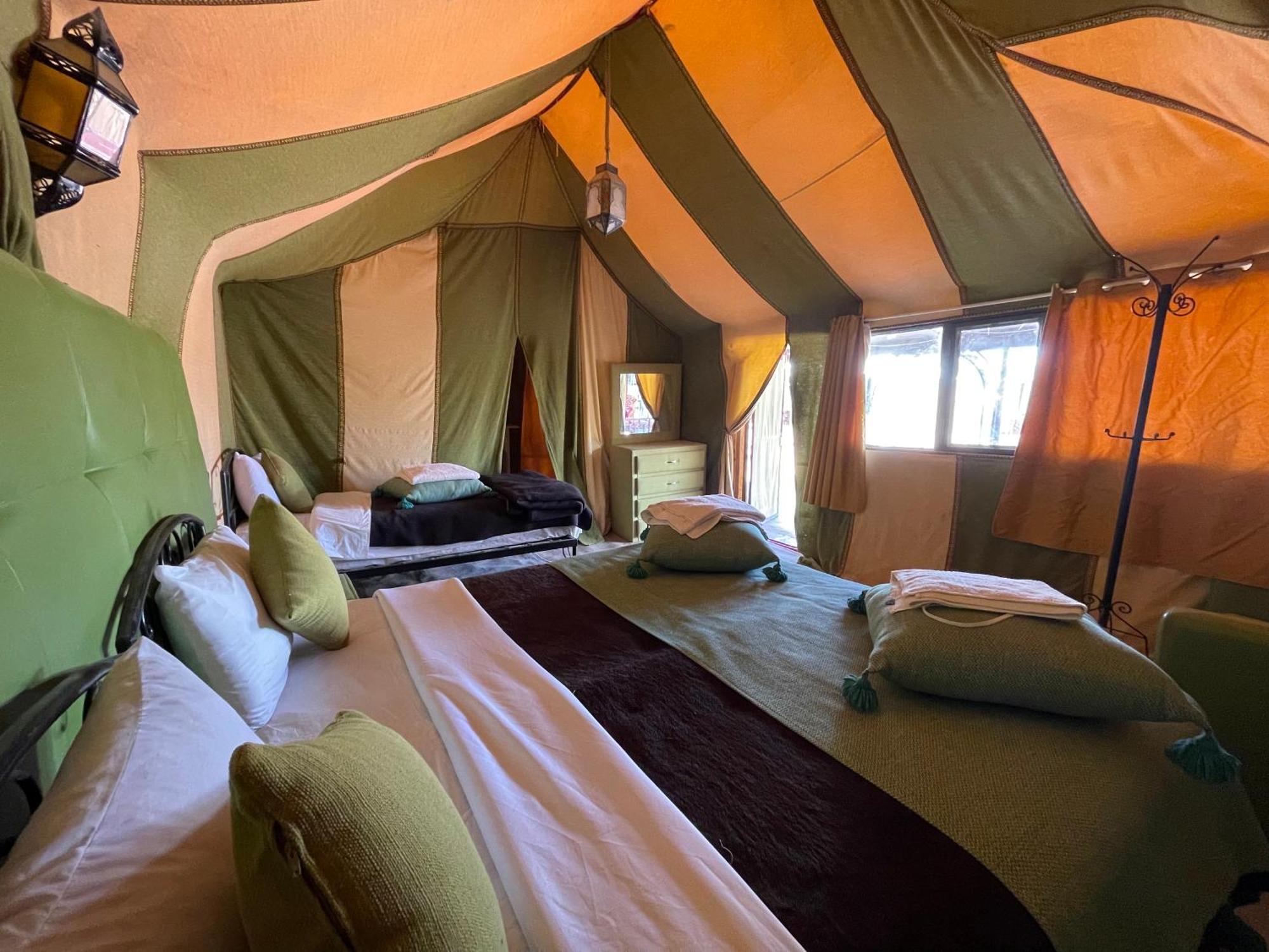 Roses Desert Camp Merzouga Exteriör bild