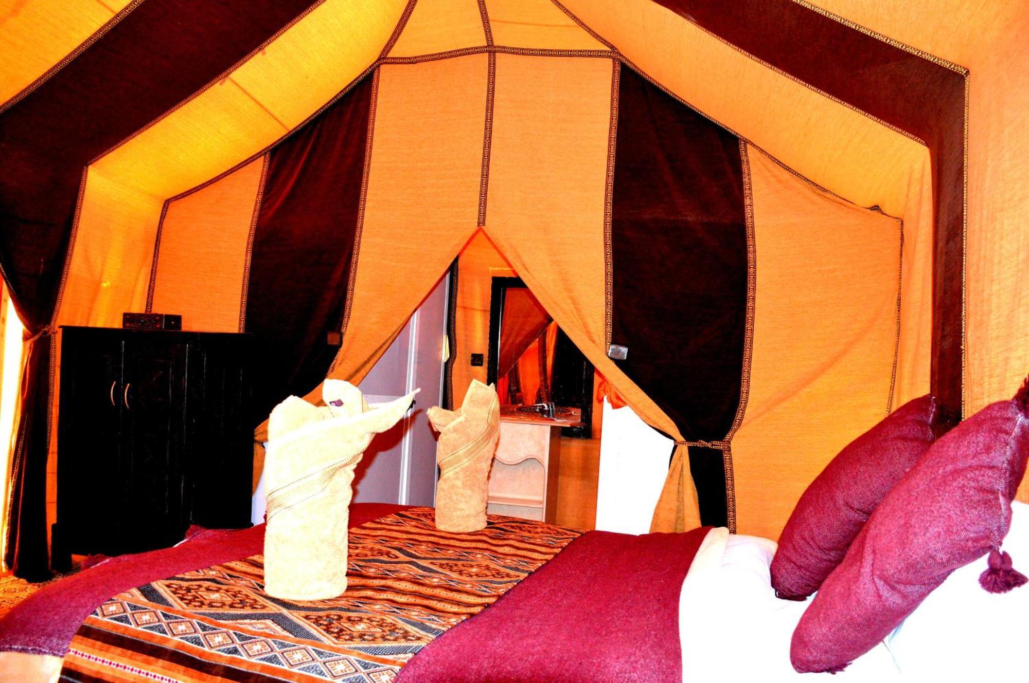 Roses Desert Camp Merzouga Exteriör bild