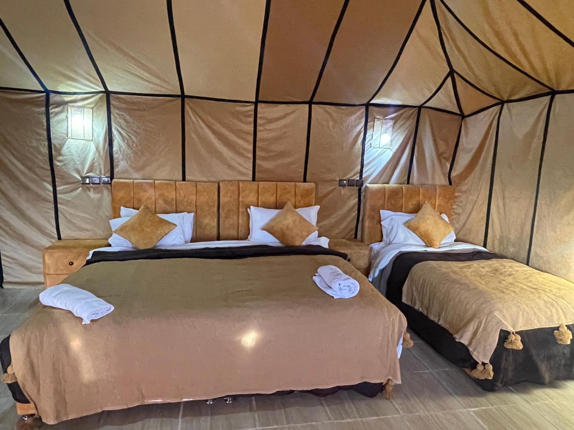 Roses Desert Camp Merzouga Exteriör bild